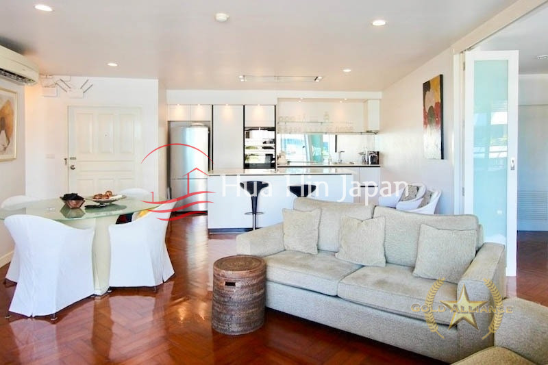 A Large Sea View Unit in Baan Chai Talay Beachfront Condo in Khao Takiab Hua Hin for Sale - Khao Takiab - photo 3