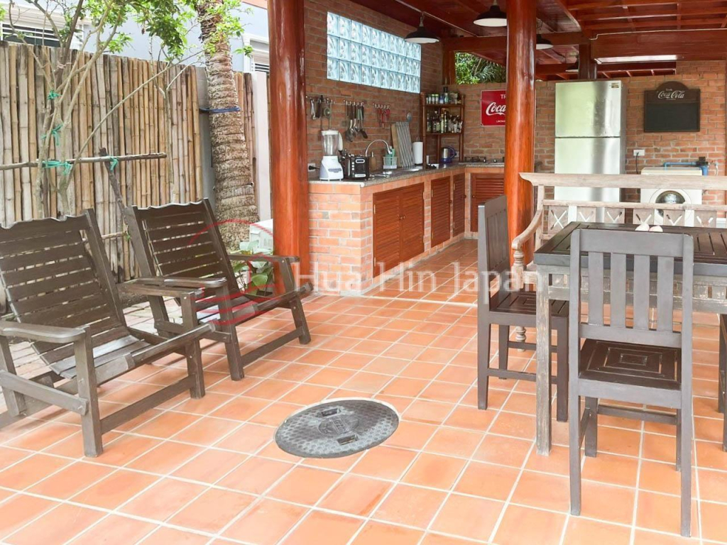2.5 Bedroom Teakwood House for Sale with a Private Pool near BECC International School, off Soi 112 Hua Hin - Soi 94 - photo 11