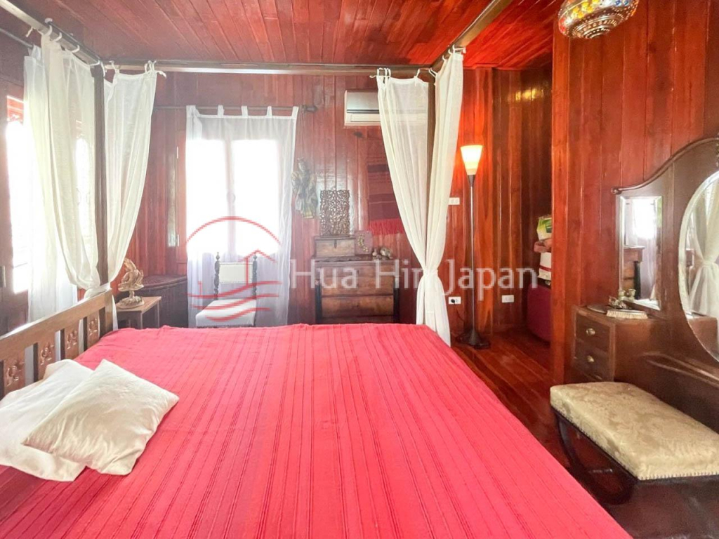 2.5 Bedroom Teakwood House for Sale with a Private Pool near BECC International School, off Soi 112 Hua Hin - Soi 94 - photo 2