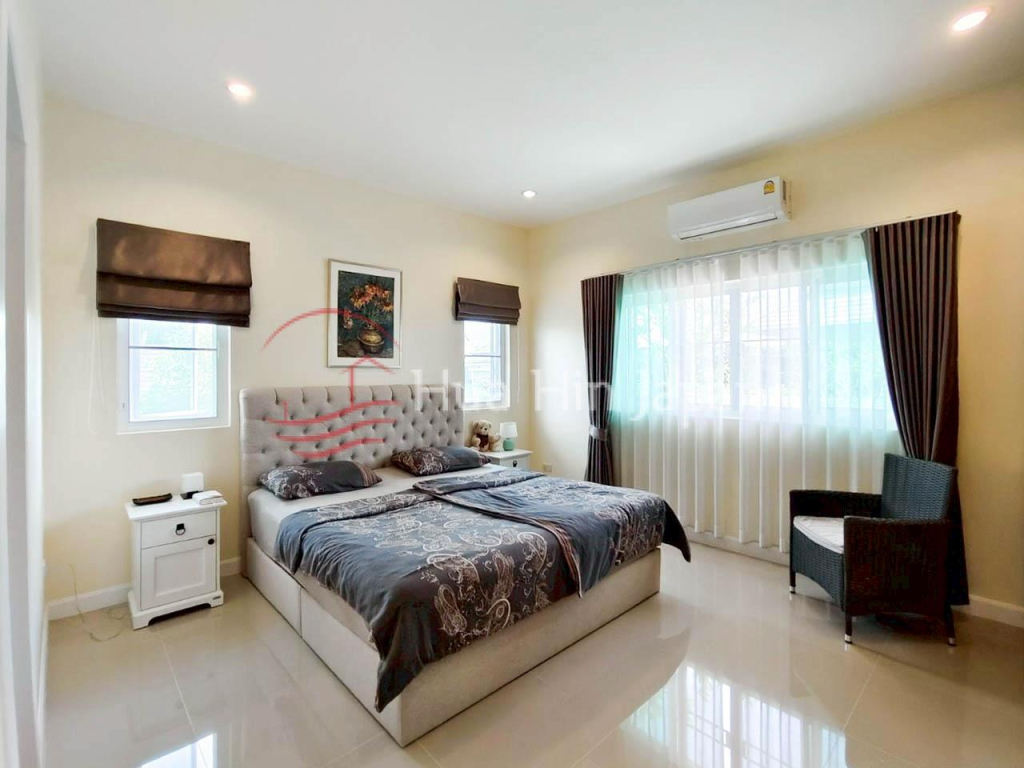 Beautiful 3 Bedroom Villa in Emerald Project (completed) near Pineapple Valley Golf Club - Hua Hin - photo 14