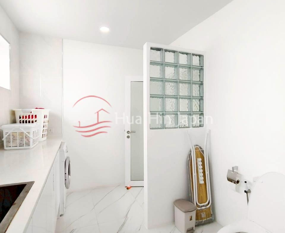 960
