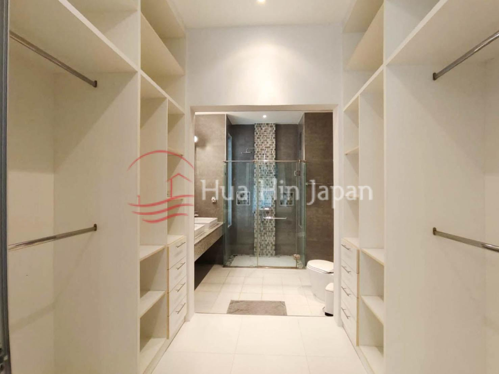 3 Bedroom Pool Villa in popular Red Mountain project off Soi 88 - Hin Lek Fai - photo 16