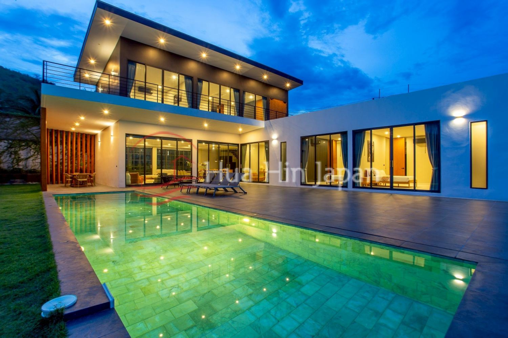 Beautiful Modern Villa At Phu Montra Kehad Soi Hua Hin 126 For Sale - Khao Tao, Thailand