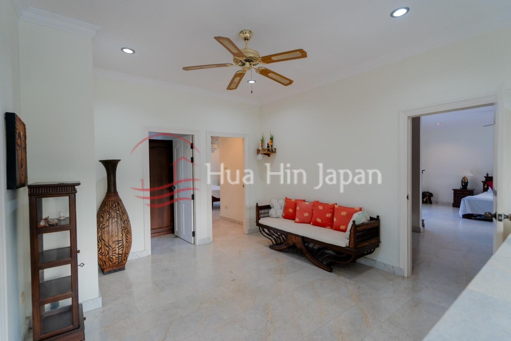 Exclusive 6-Bed Luxury Villa with Private Pool in Hua Hin Soi 156 - Khao Tao - photo 16