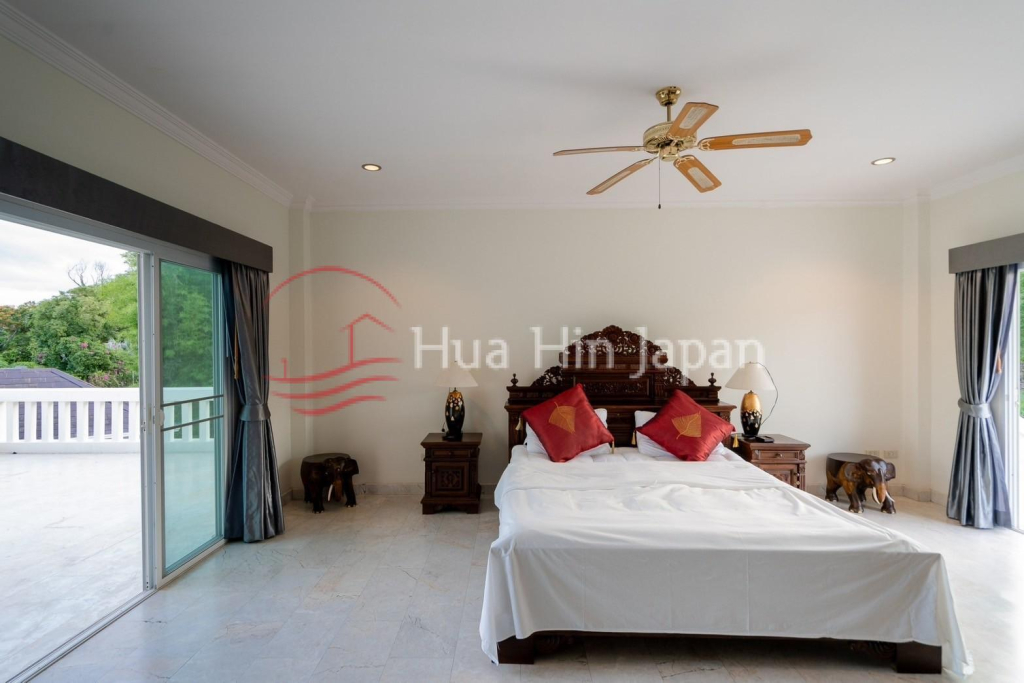 Exclusive 6-Bed Luxury Villa with Private Pool in Hua Hin Soi 156 - Khao Tao - photo 13