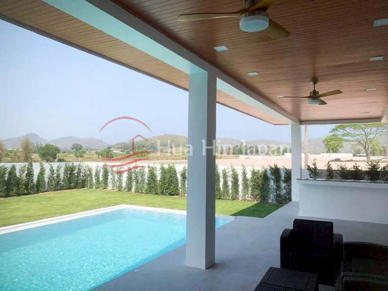 Luxury Villa Hua Hin for Sale – Peaceful Location in Soi 112 with Stunning Mountain Views - Hua Hin - photo 4