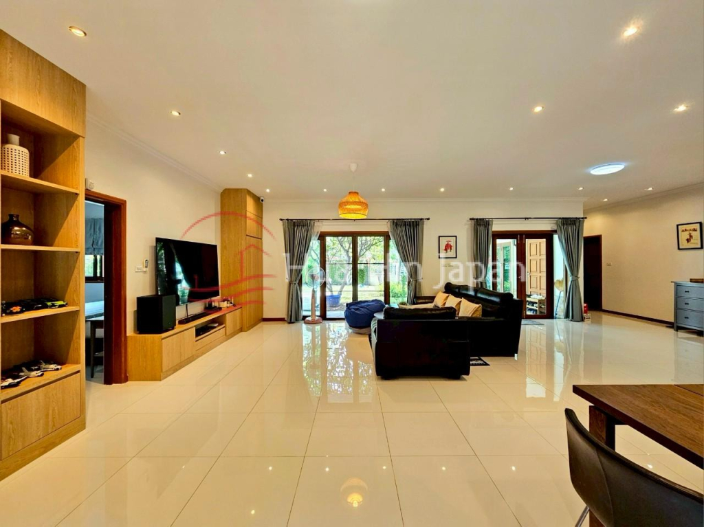 3 Bed 3 Bath Tropical Pool Villa with Private Garden in Hua Hin Soi 70 - Hin Lek Fai - photo 5