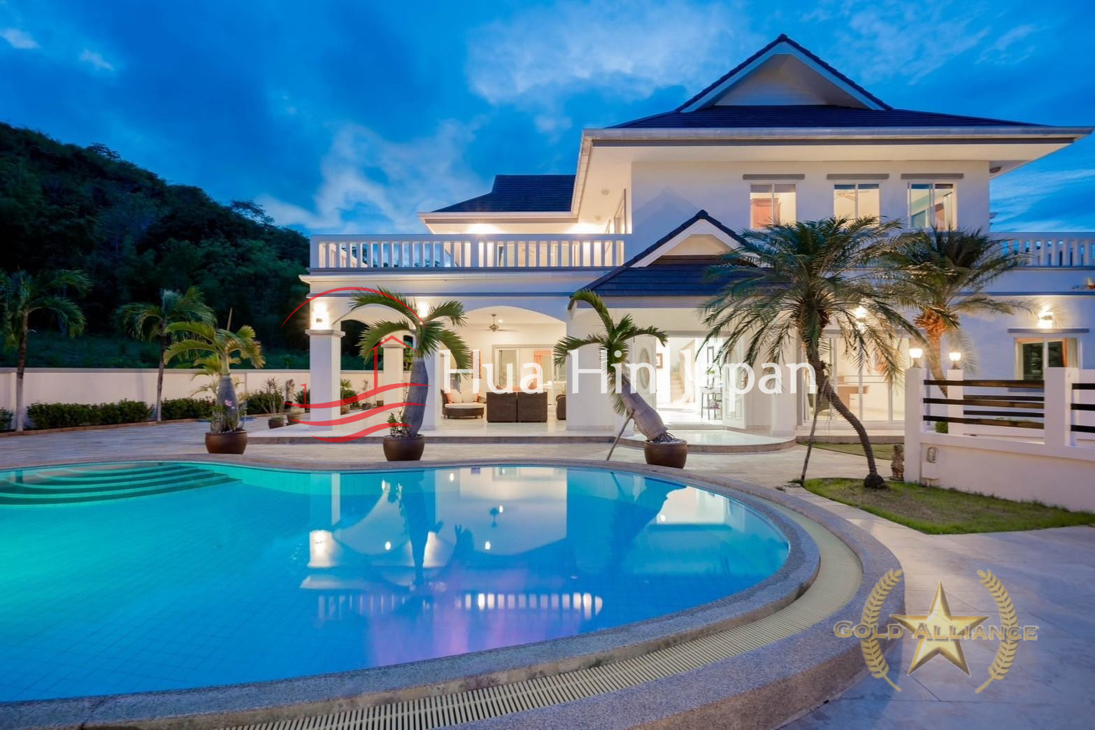 Exclusive 6-Bed Luxury Villa with Private Pool in Hua Hin Soi 156 - Khao Tao - photo 1