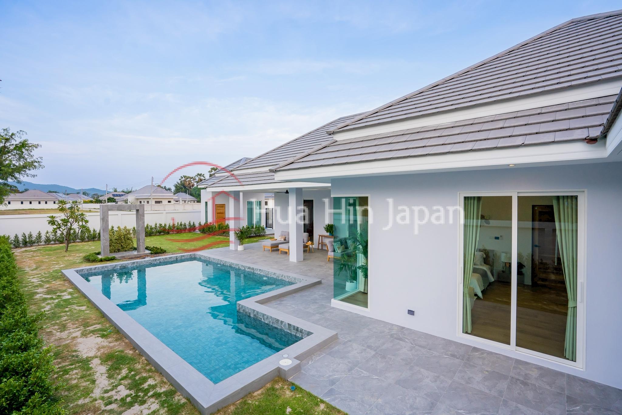 3 Bedroom Luxury Pool Villa swimming pool area