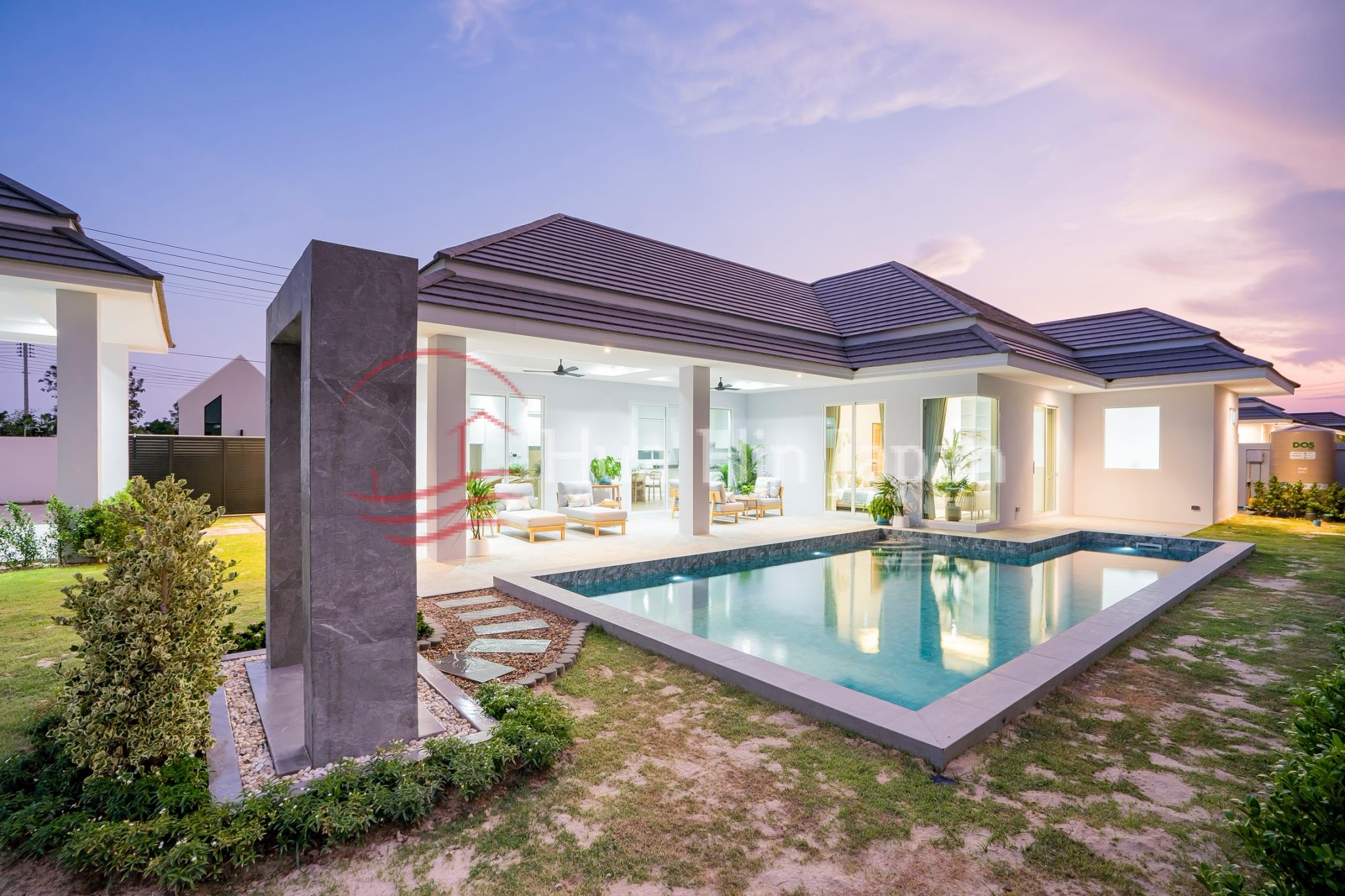 3 Bedroom Luxury Pool Villa swimming pool area