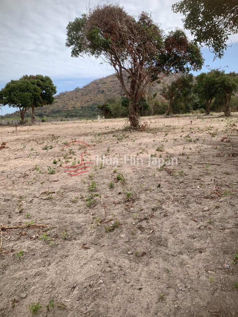 Land for Sale inside Lotus villas in soi 112 - Hua Hin - photo 4