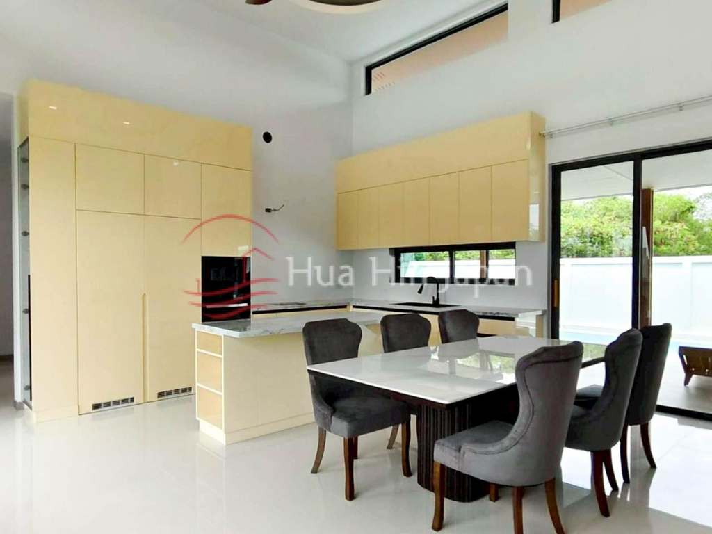3 Bedroom Exquisite Pool Villa- Luxury Residence in Hua Hin for Sale (Off Plan ) - Hin Lek Fai - photo 13