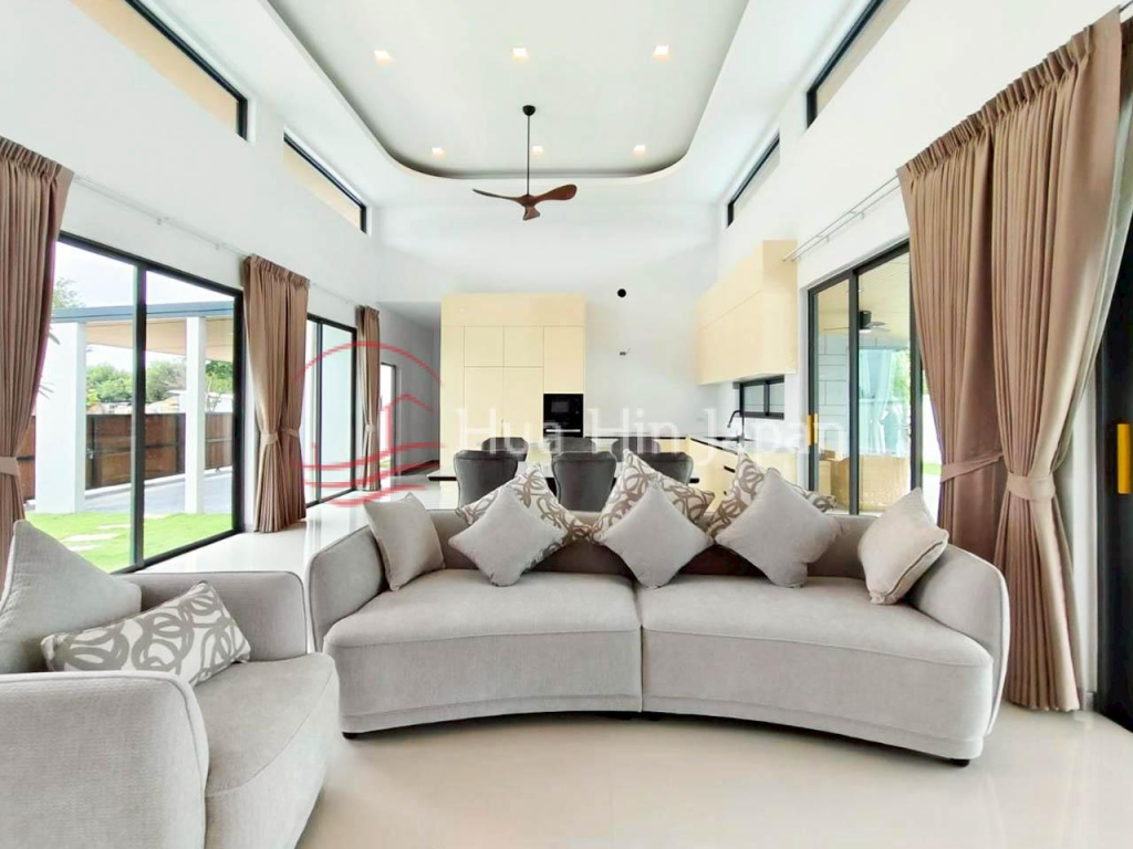 3 Bedroom Exquisite Pool Villa- Luxury Residence in Hua Hin for Sale (Off Plan ) - Hin Lek Fai - photo 11