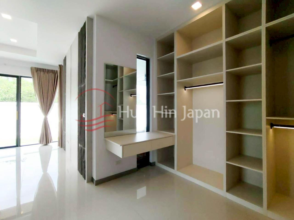3 Bedroom Exquisite Pool Villa- Luxury Residence in Hua Hin for Sale (Off Plan ) - Hin Lek Fai - photo 5