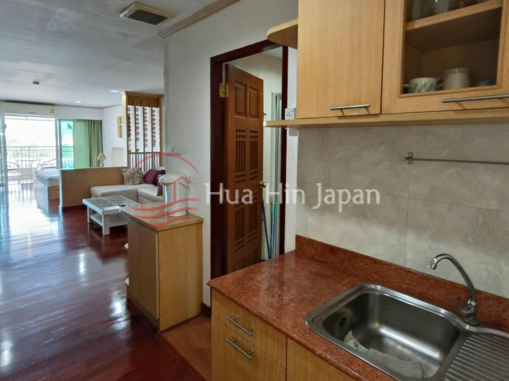Good size studio unit at Baan Klang condominium - Hua Hin - photo 11