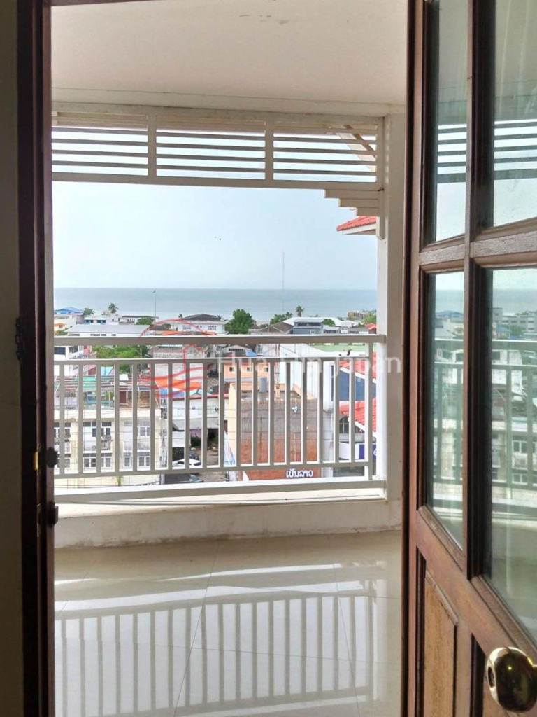 Good size studio unit at Baan Klang condominium - Hua Hin - photo 5