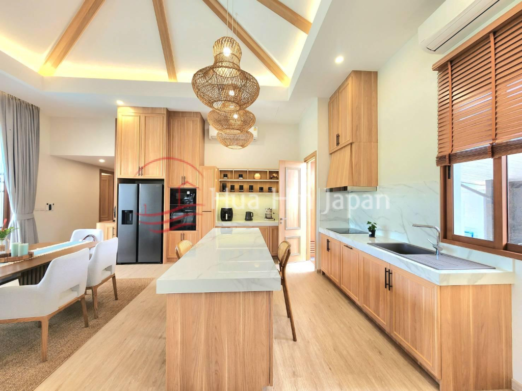 Luxury Resale Villa at Popular La Felice 1, near Pineapple Valley Golf, Hua Hin - Hua Hin - photo 5