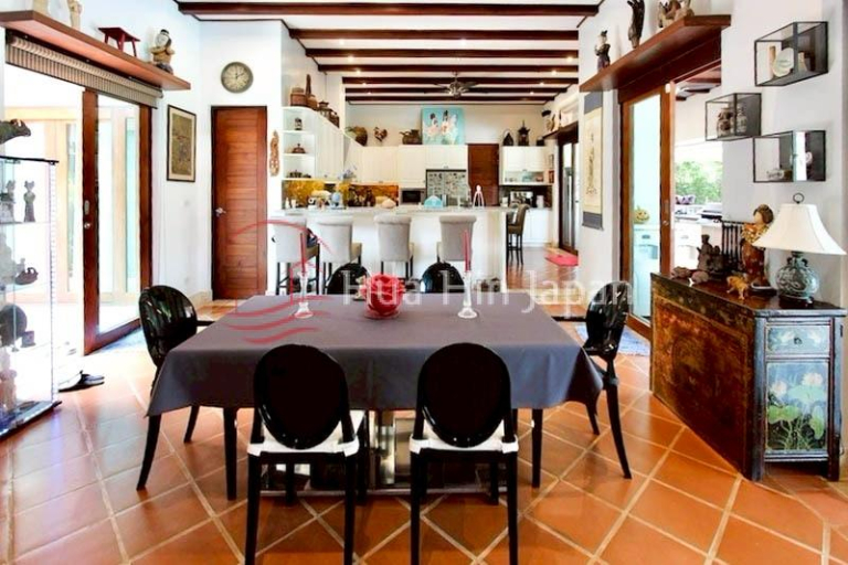 Spectacular Hua Hin Bali Style 5 Bedroom Home Over 1 Rai Land For Sale In Kao Kalok Near Beach - Hua Hin - photo 8