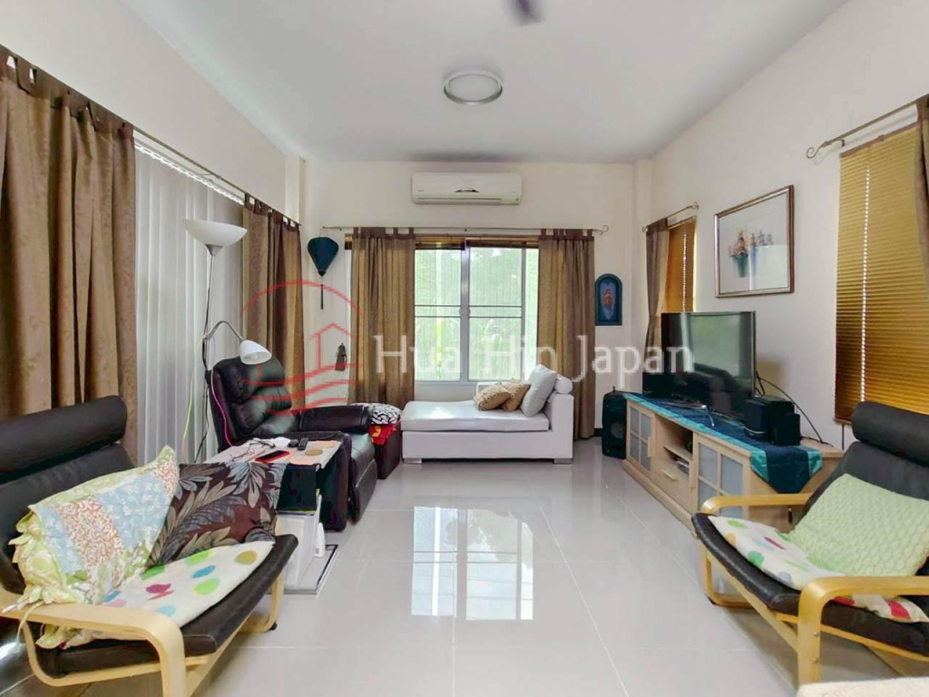 3 Bedroom House for Sale on Soi 70, Close to Hua Hin Centre and Hua Hin International School - Hin Lek Fai - photo 12