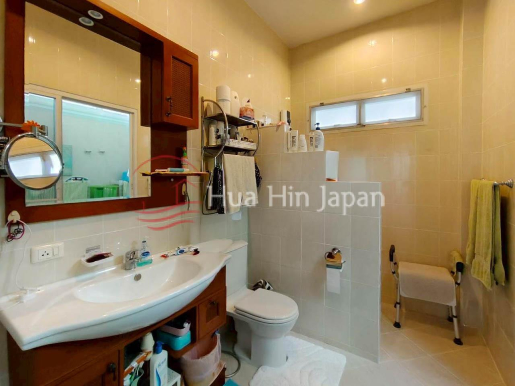 3 Bedroom House for Sale on Soi 70, Close to Hua Hin Centre and Hua Hin International School - Hin Lek Fai - photo 7
