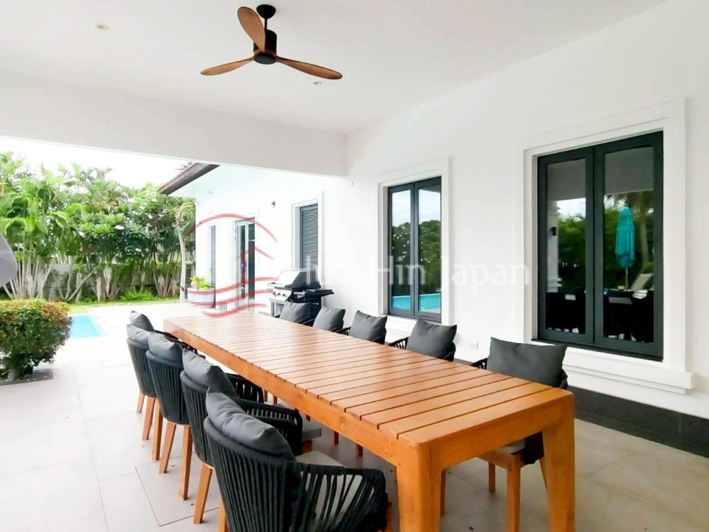 Elegant 5-Bedroom Villa in Prestigious BelVida Estates for Sale in Hua Hin – Fully Renovated &amp; Move-In Ready - Khao Takiab - photo 13