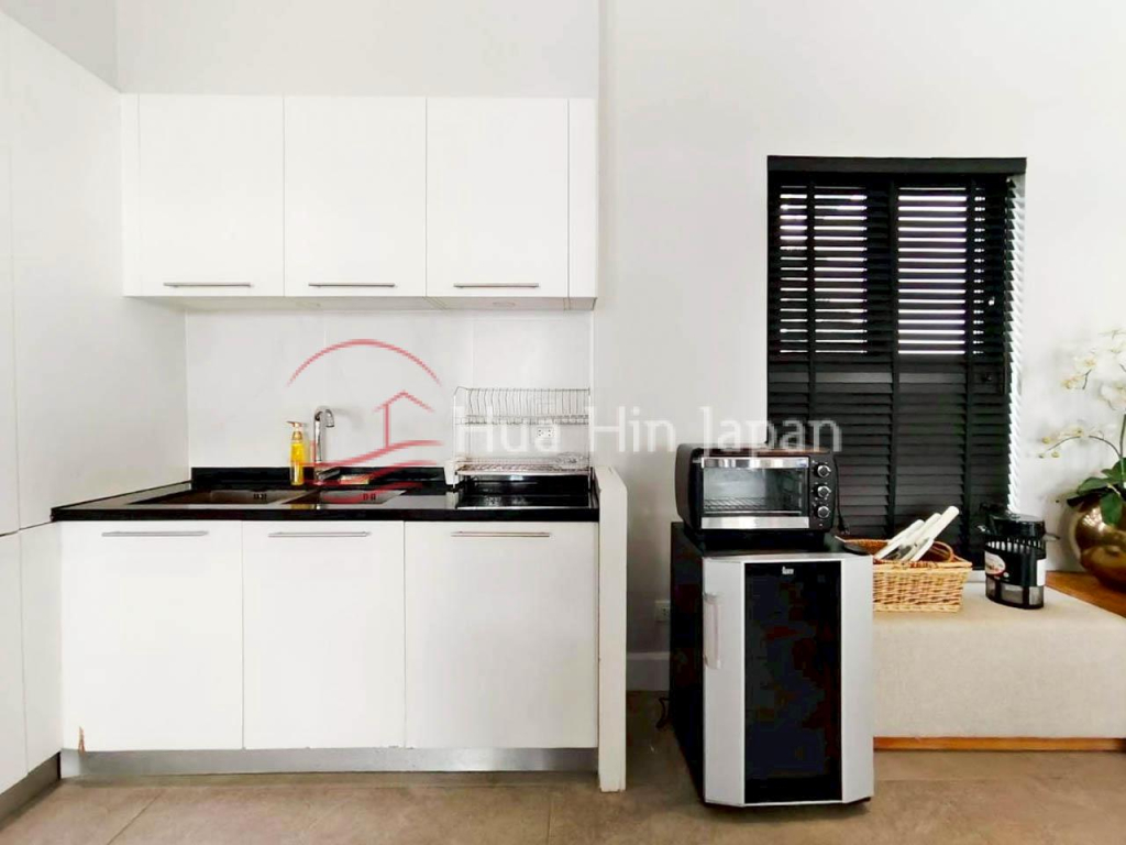 Elegant 5-Bedroom Villa in Prestigious BelVida Estates for Sale in Hua Hin – Fully Renovated &amp; Move-In Ready - Khao Takiab - photo 9