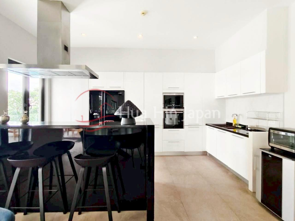 Elegant 5-Bedroom Villa in Prestigious BelVida Estates for Sale in Hua Hin – Fully Renovated &amp; Move-In Ready - Khao Takiab - photo 7