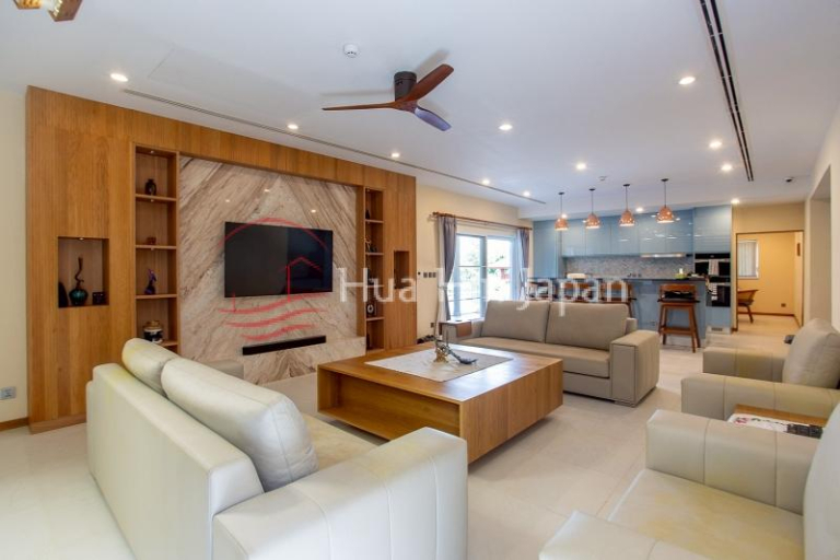 Luxury&nbsp;Hua Hin Estate on 2 Plots with Tropical Garden, Entertainment Sala &amp; Fully Renovated Villa - Hua Hin - photo 5