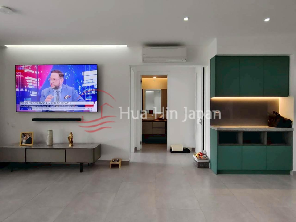 Stunning top-floor 2 bedroom condo overlooking Black Mountain Golf Course - Hua Hin - photo 16