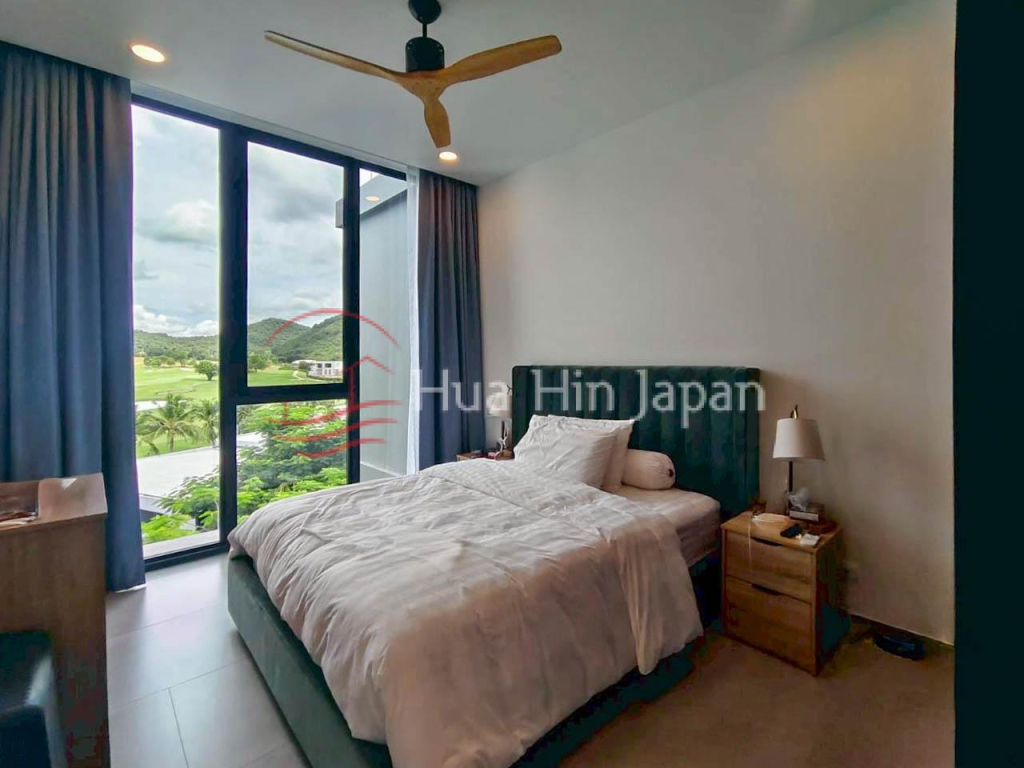 Stunning top-floor 2 bedroom condo overlooking Black Mountain Golf Course - Hua Hin - photo 11