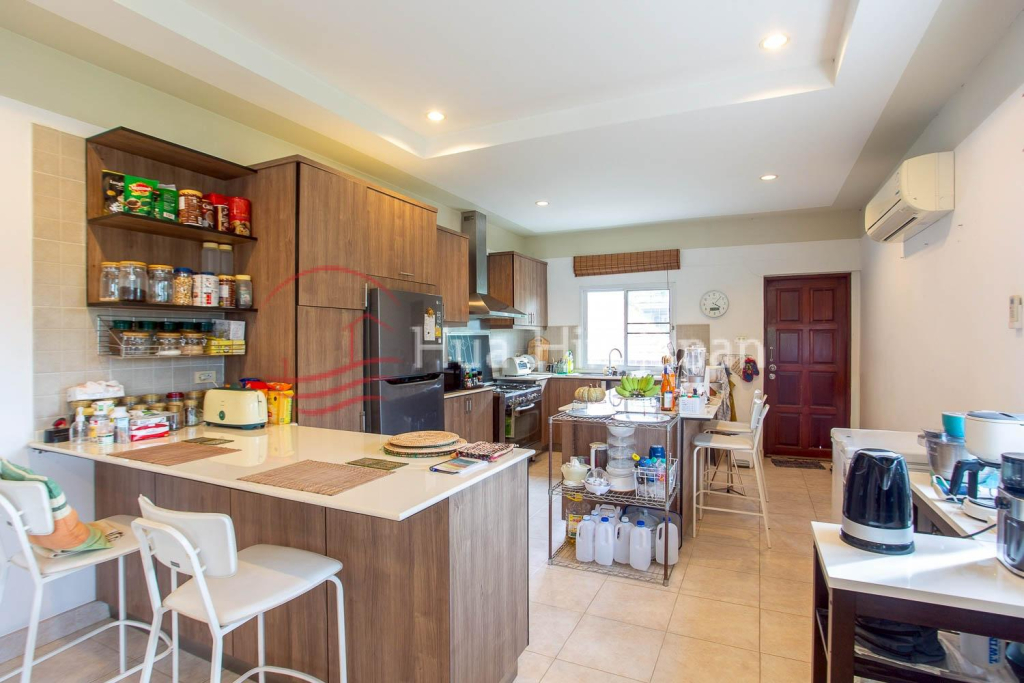 Great Location! 3 BDRM Villa on 2 Rai Land in Khao Tao, Hua Hin For Sale - Khao Tao - photo 14
