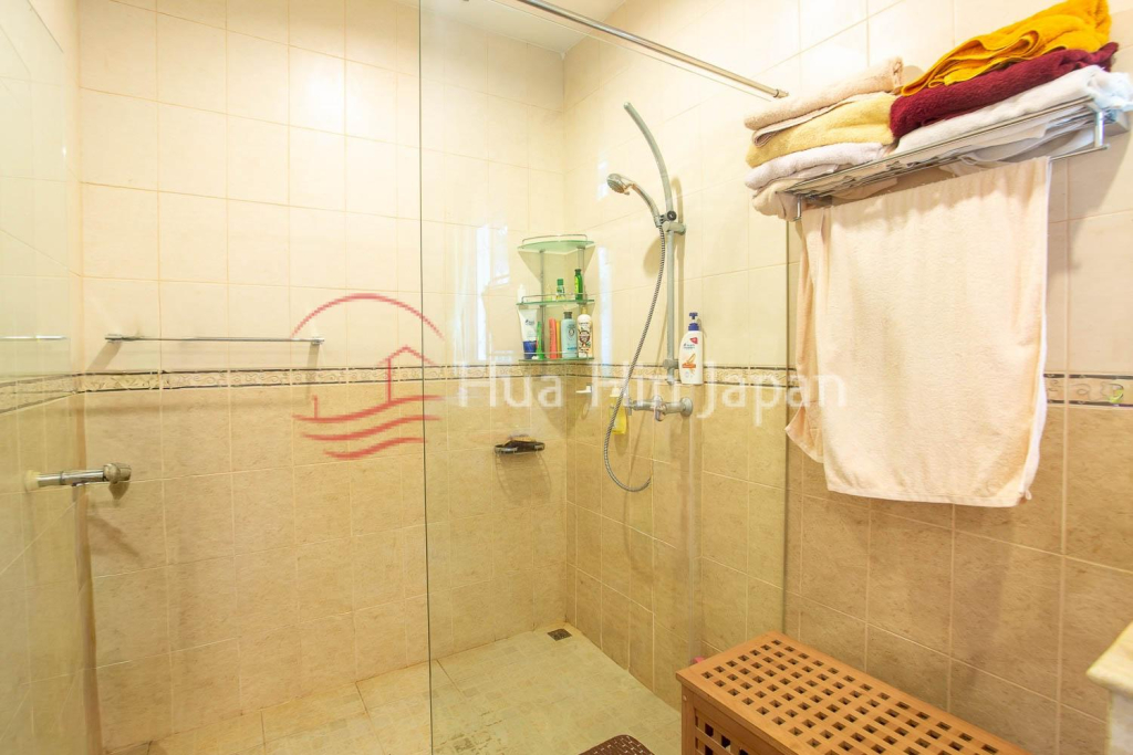 Great Location! 3 BDRM Villa on 2 Rai Land in Khao Tao, Hua Hin For Sale - Khao Tao - photo 10
