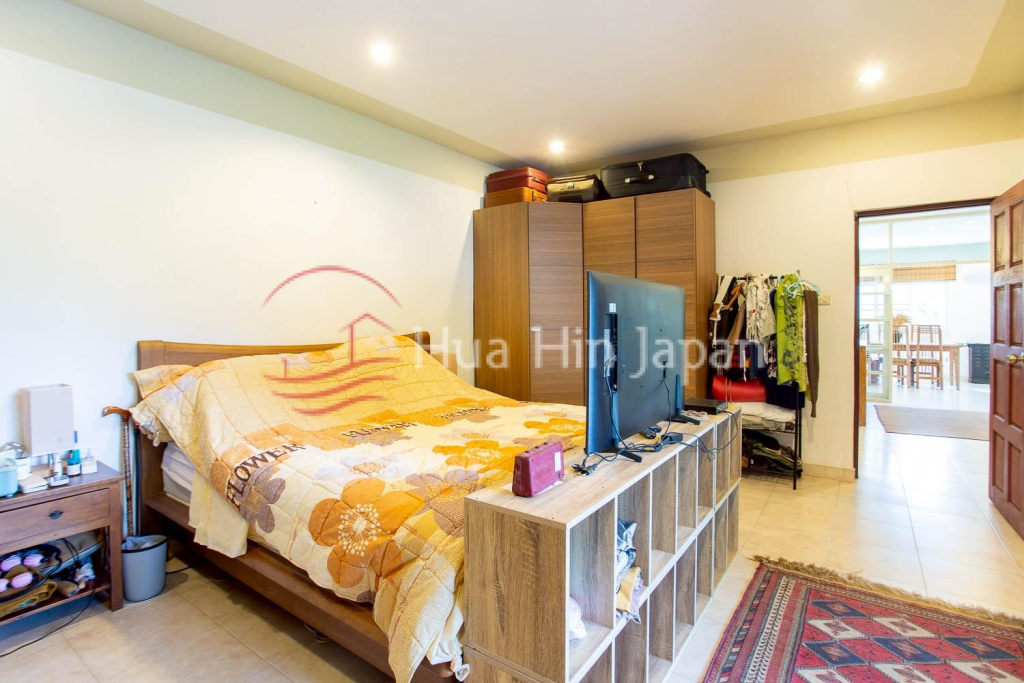 Great Location! 3 BDRM Villa on 2 Rai Land in Khao Tao, Hua Hin For Sale - Khao Tao - photo 8
