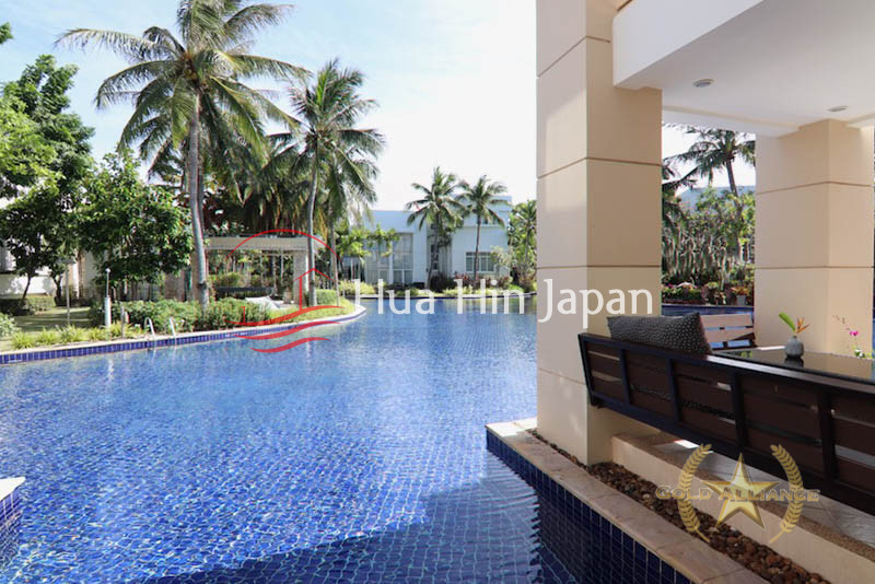 148 sqm Luxury Condo with Direct Pool Access for Sale in Sheraton Hua Hin - Cha-Am, Thailand
