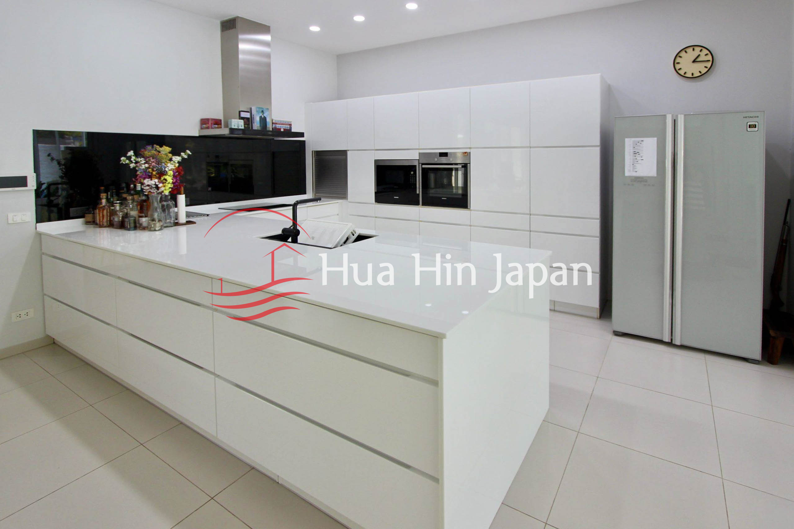 Hua Hin Luxury Pool Villa For Sale - Pranburi - photo 6