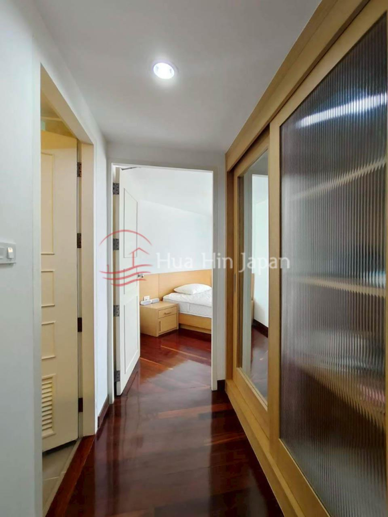 Rare Opportunity – 6 Bedroom 6 Bathroom Beachfront Penthouse for Sale in Khao Takiab, Hua Hin - Khao Takiab - photo 11