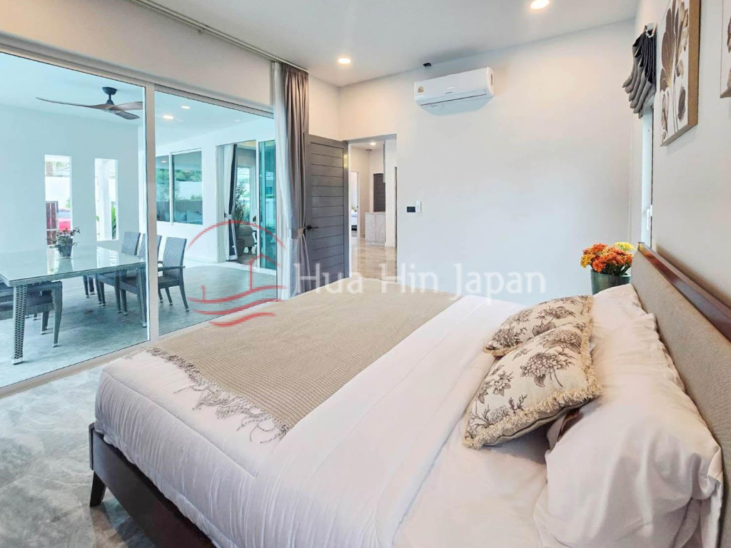 New 3 Bedroom Luxury Pool Villas in Soi 88, Close to Downtown Hua Hin (Completed & Semi-Completed) - Hin Lek Fai - photo 8
