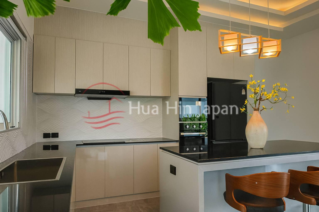 New 3 Bedroom Luxury Pool Villas in Soi 88, Close to Downtown Hua Hin (Completed & Semi-Completed) - Hin Lek Fai - photo 8
