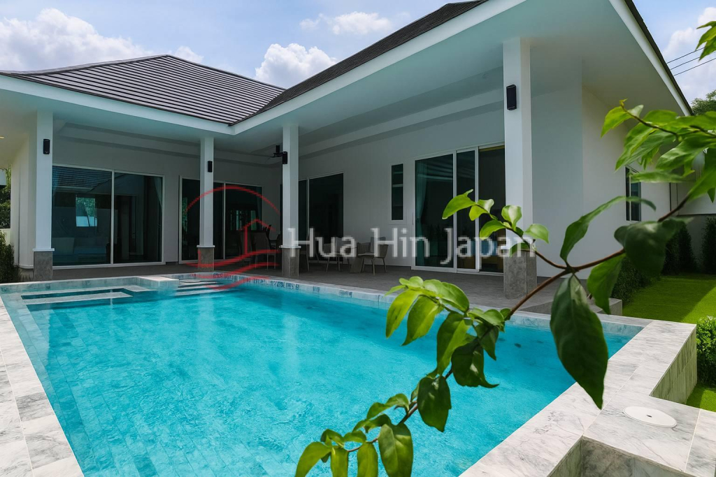 New 3 Bedroom Luxury Pool Villas in Soi 88, Close to Downtown Hua Hin (Completed & Semi-Completed) - Hin Lek Fai, Thailand