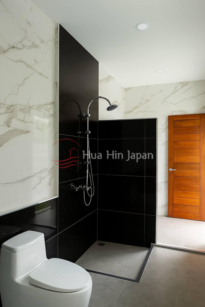 New 3 Bedroom Luxury Pool Villas in Soi 88, Close to Downtown Hua Hin (Completed & Semi-Completed) - Hin Lek Fai - photo 14