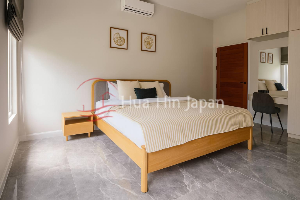 New 3 Bedroom Luxury Pool Villas in Soi 88, Close to Downtown Hua Hin (Completed & Semi-Completed) - Hin Lek Fai - photo 5