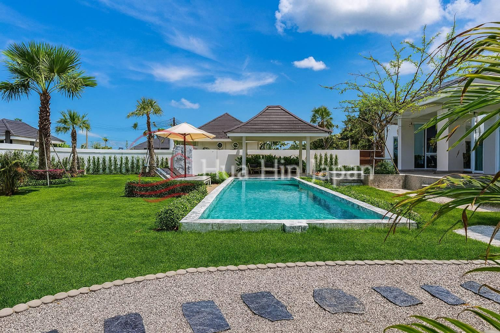 New 3 Bedroom Luxury Pool Villas in Soi 88, Close to Downtown Hua Hin (Completed & Semi-Completed) - Hin Lek Fai - photo 2