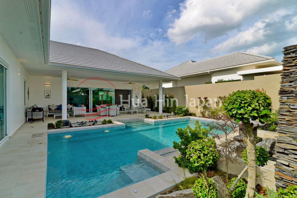 2 Bedroom Modern Pool Villa with Private Swimming Pool in Hua Hin City Centre (Complete) - Hua Hin, Thailand