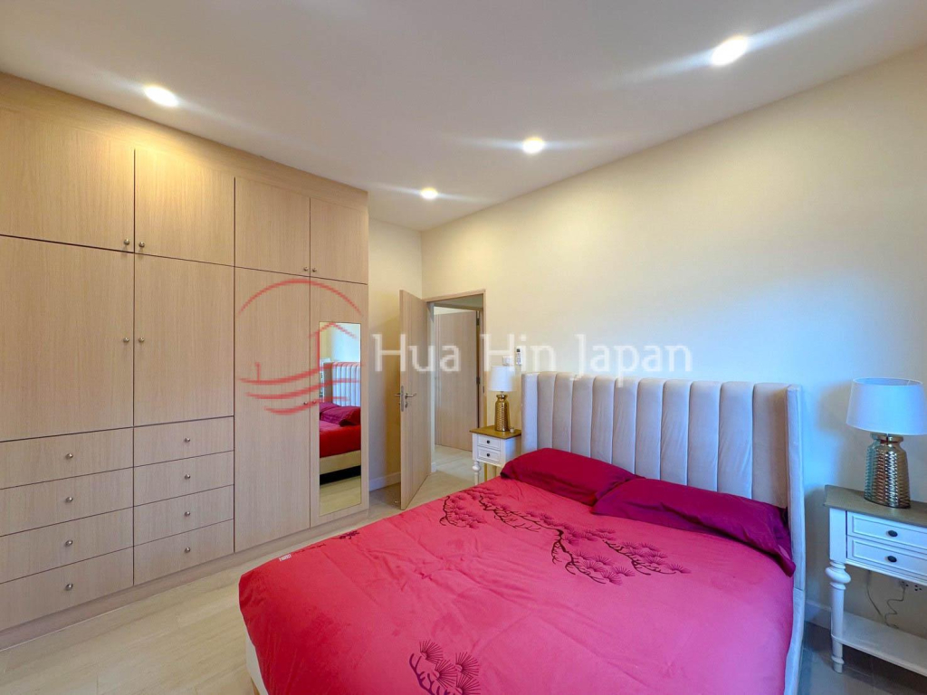Beautifully Designed Modern L-Shaped Pool Villa with 26kW Solar System - Hua Hin - photo 2