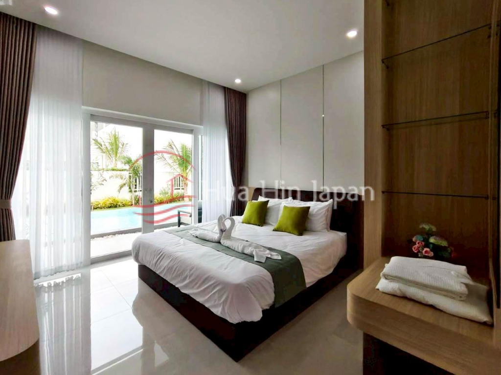 Central Location!  Newly Completed Fully Furnished Villa on Soi 102, just 1 km from BluPort Mall, Hua Hin for Sale - Soi 102 - photo 7