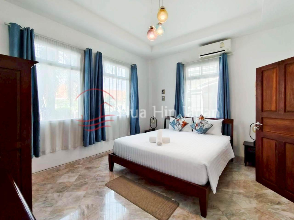 Very Solid 5 Bedroom Two Story Pool Villa Close to Town / North of Hua Hin - Hua Hin - photo 10