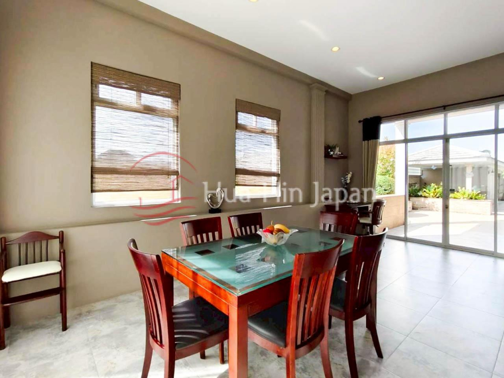 Very Solid 5 Bedroom Two Story Pool Villa Close to Town / North of Hua Hin - Hua Hin - photo 2