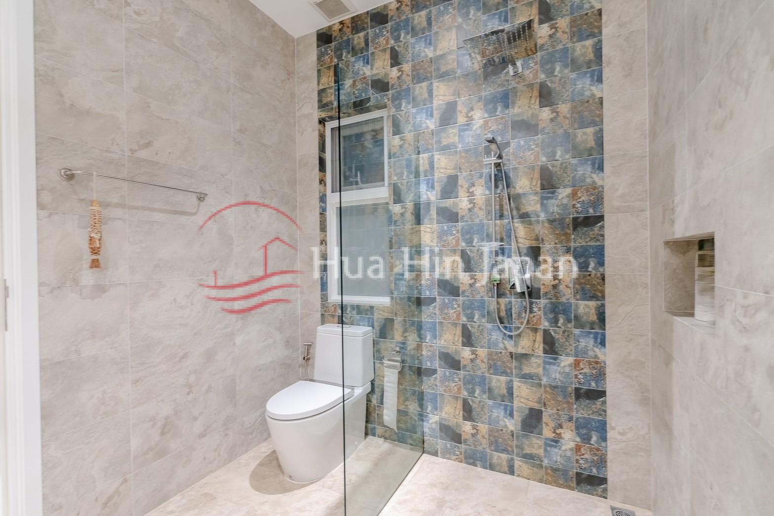 5 Bed 4 Bath Luxury Pool Villa wash room