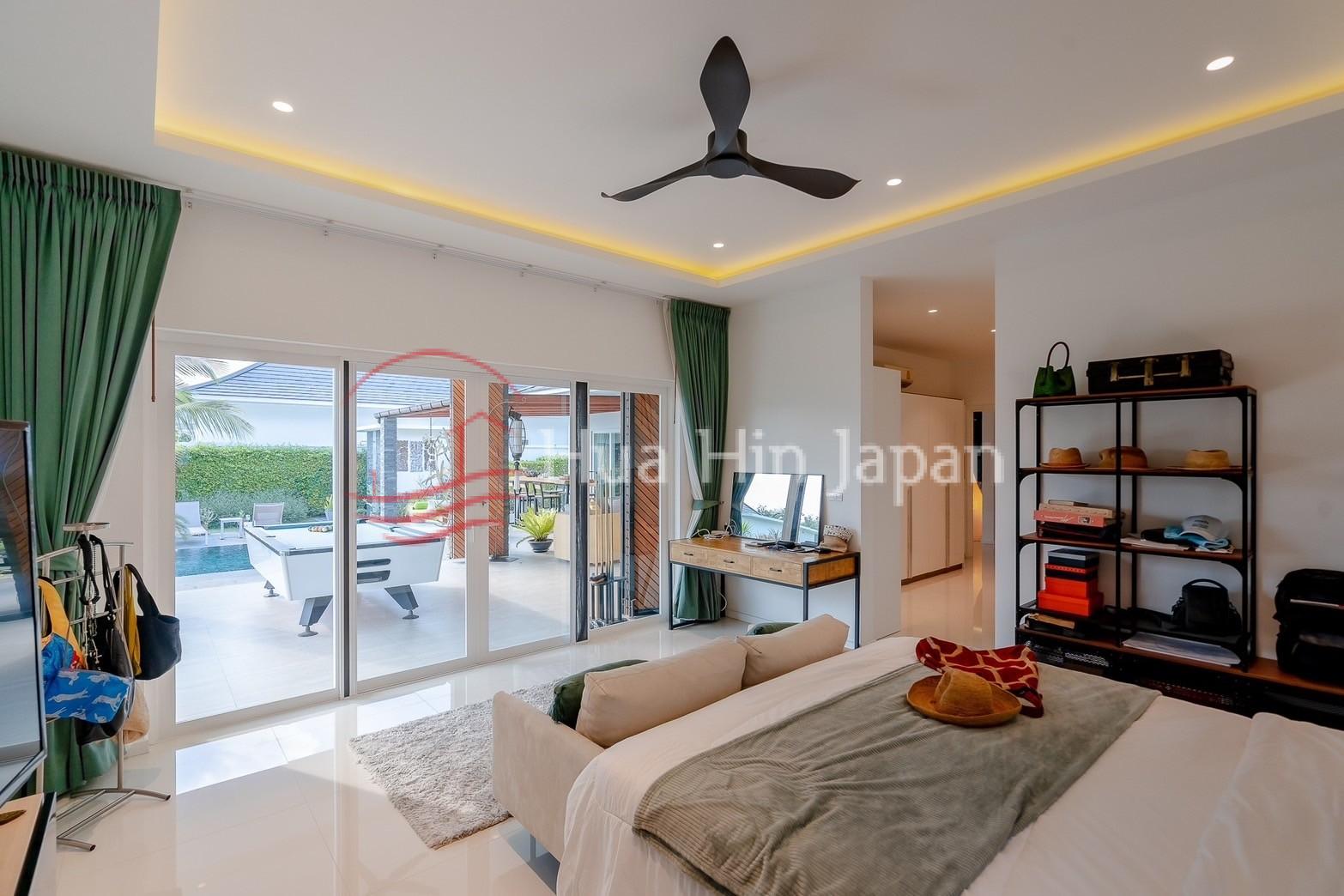 5 Bed 4 Bath Luxury Pool Villa bedroom