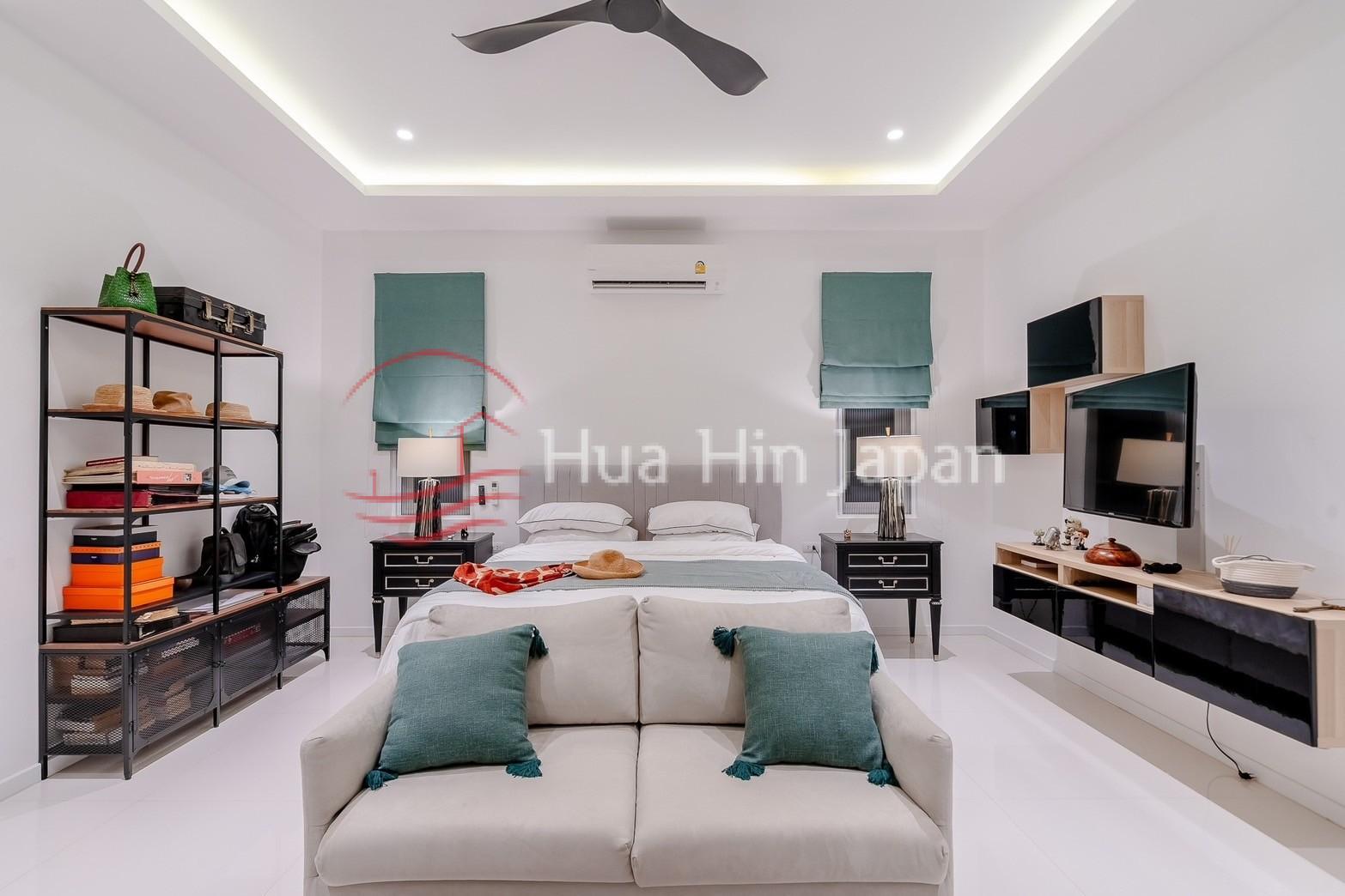 5 Bed 4 Bath Luxury Pool Villa bedroom